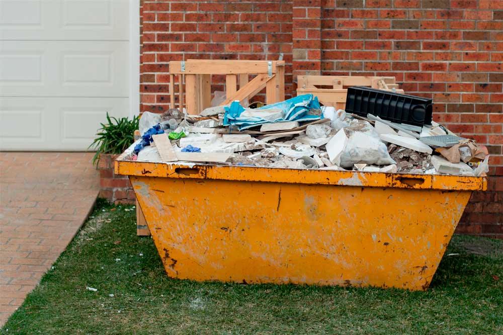 Cuánto tiempo puedes tener un contenedor de obra y qué debes tener en cuenta